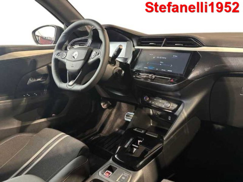 Opel Corsa nuova a Bologna (15)