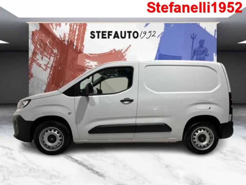 Citroen Berlingo Furgone nuova a Bologna (3)