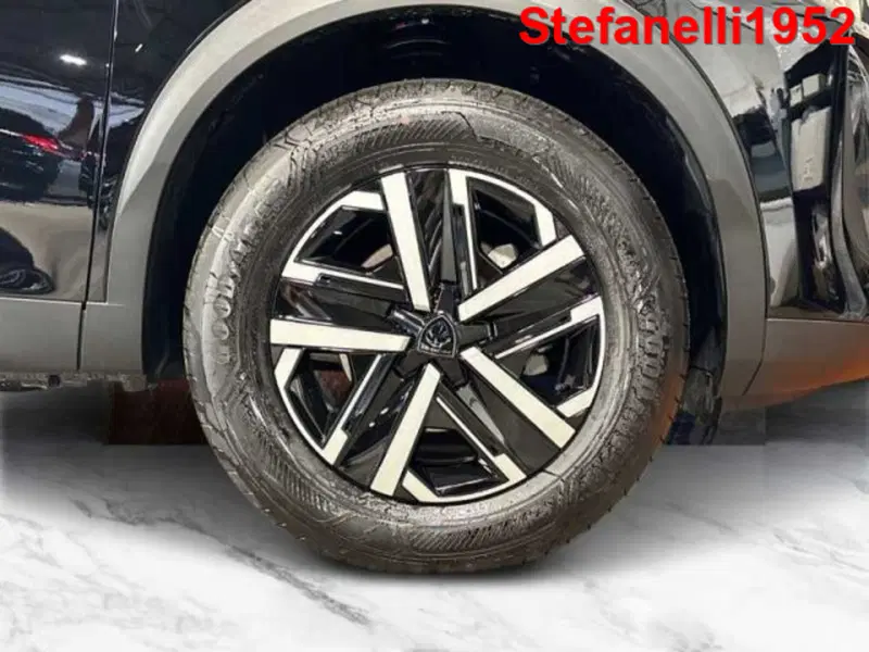 Peugeot 2008 nuova a Bologna (8)