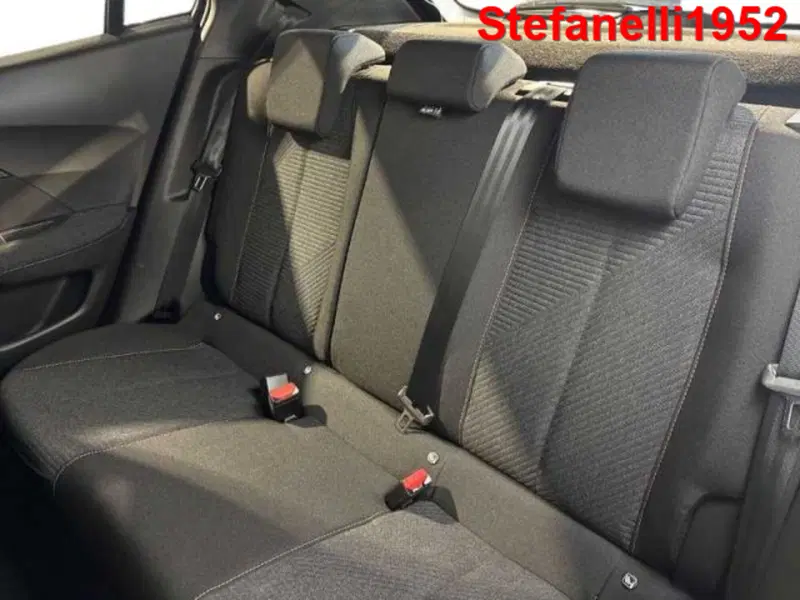 Peugeot 2008 nuova a Bologna (9)
