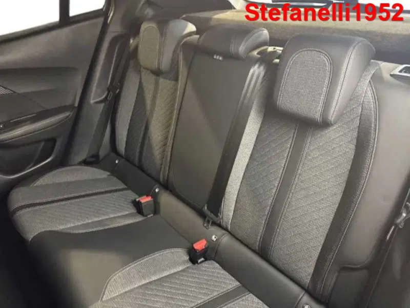Peugeot 2008 usata a Bologna (9)