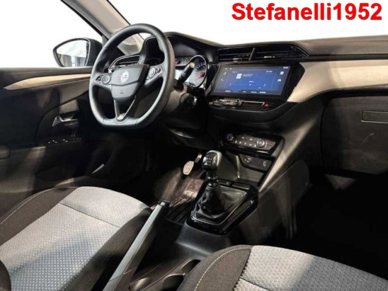 Opel Corsa nuova a Bologna (15)