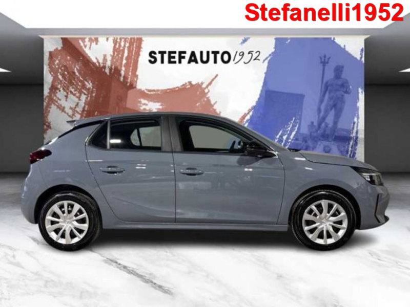 Opel Corsa nuova a Bologna (2)