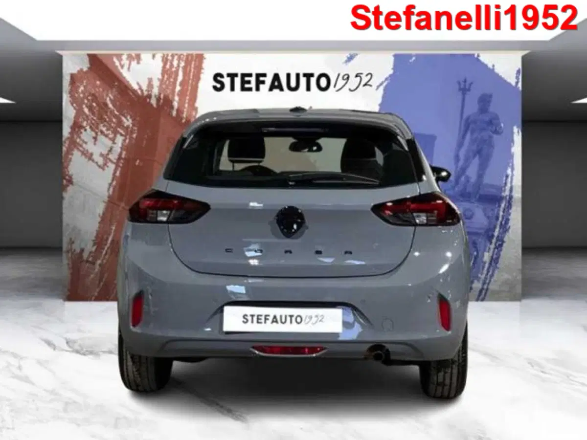 Opel Corsa nuova a Bologna (6)