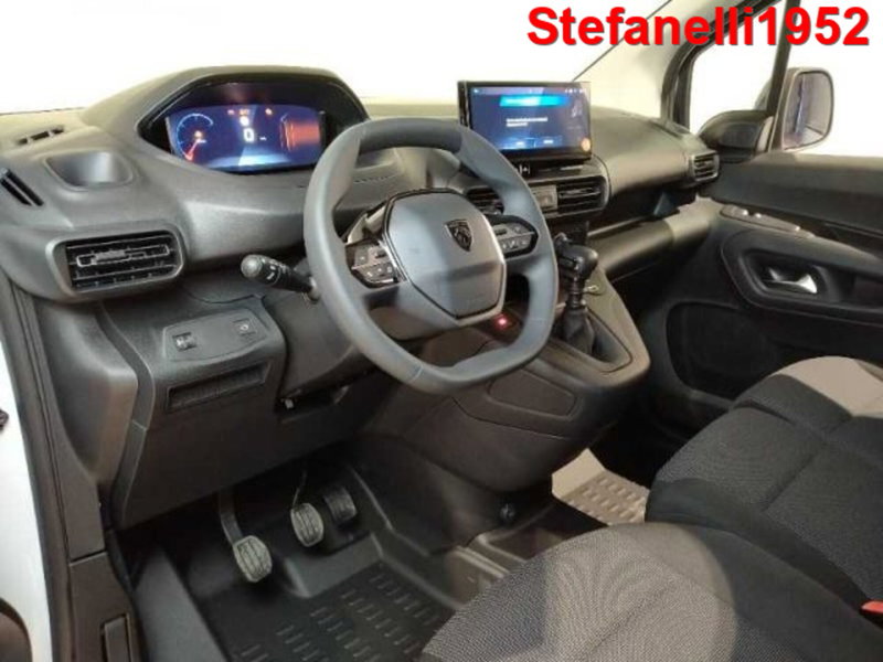 Peugeot Partner Furgone nuova a Bologna (11)