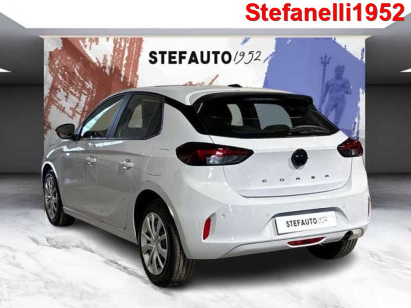 Opel Corsa nuova a Bologna (5)