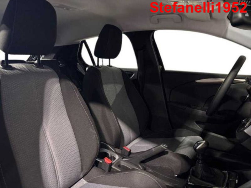 Opel Corsa nuova a Bologna (16)