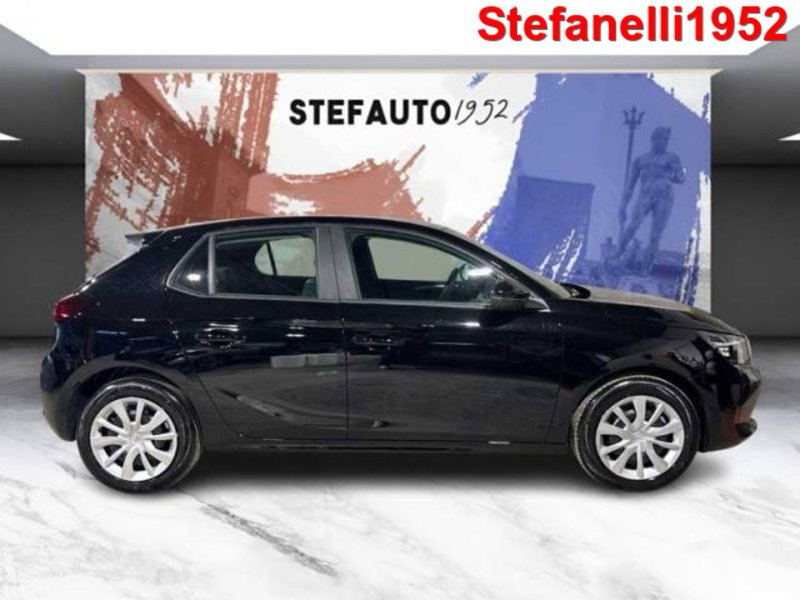 Opel Corsa nuova a Bologna (2)