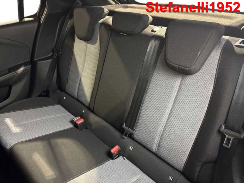 Opel Corsa nuova a Bologna (9)