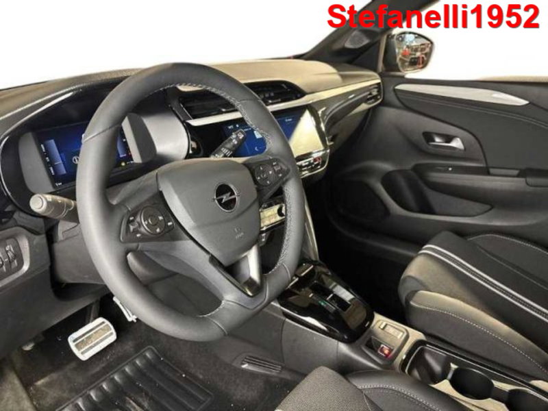 Opel Corsa nuova a Bologna (11)
