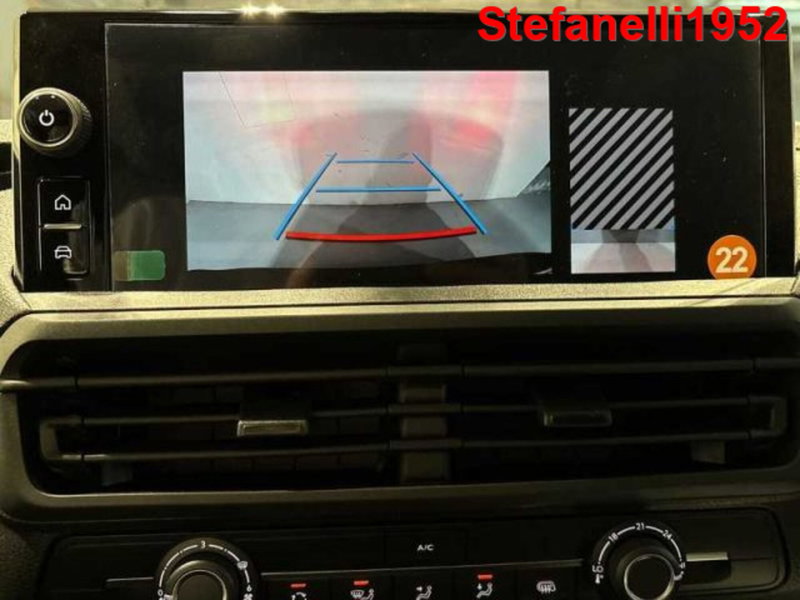 Opel Vivaro Furgone nuova a Bologna (12)