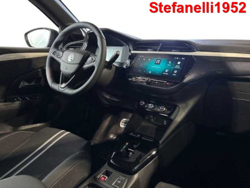 Opel Corsa nuova a Bologna (15)