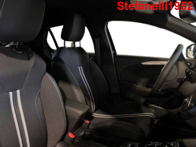 Opel Corsa nuova a Bologna (16)