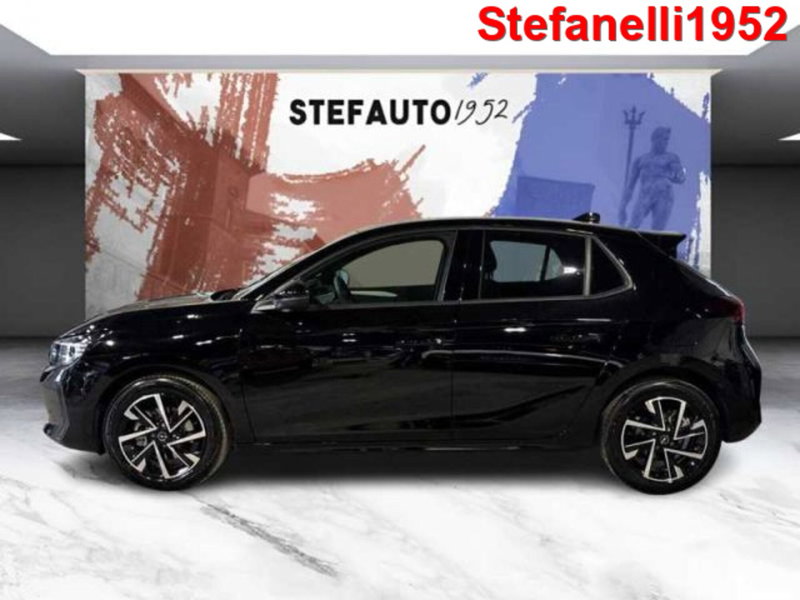 Opel Corsa nuova a Bologna (3)