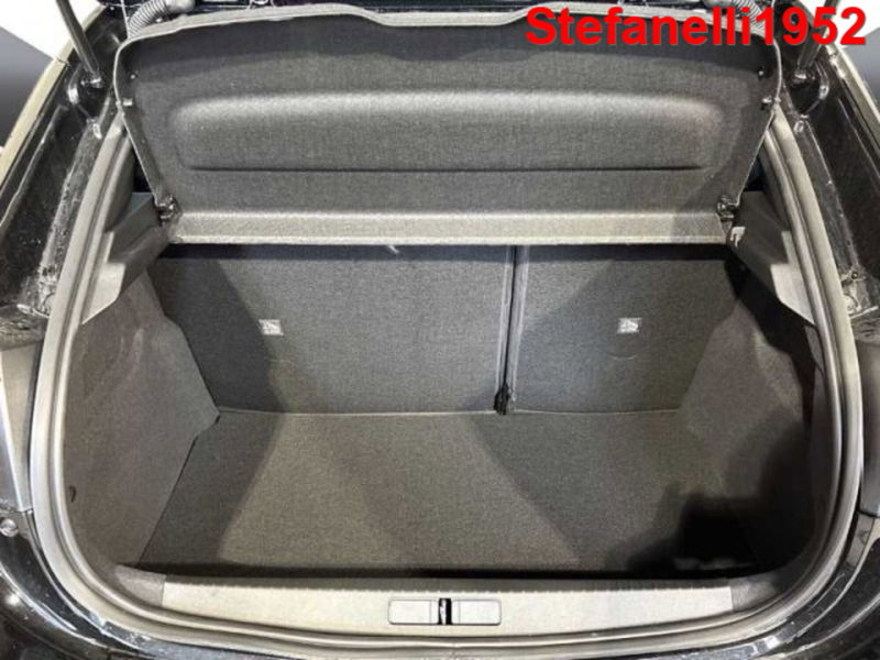 Opel Corsa nuova a Bologna (7)