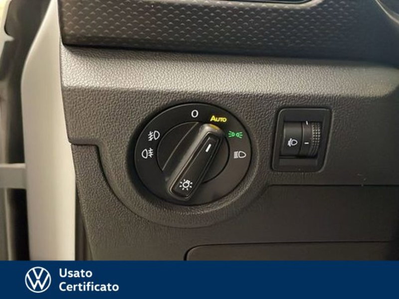 Volkswagen T-Cross usata a Vicenza (16)