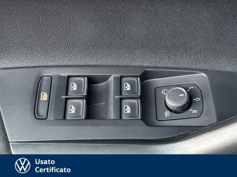 Volkswagen Taigo usata a Vicenza (13)