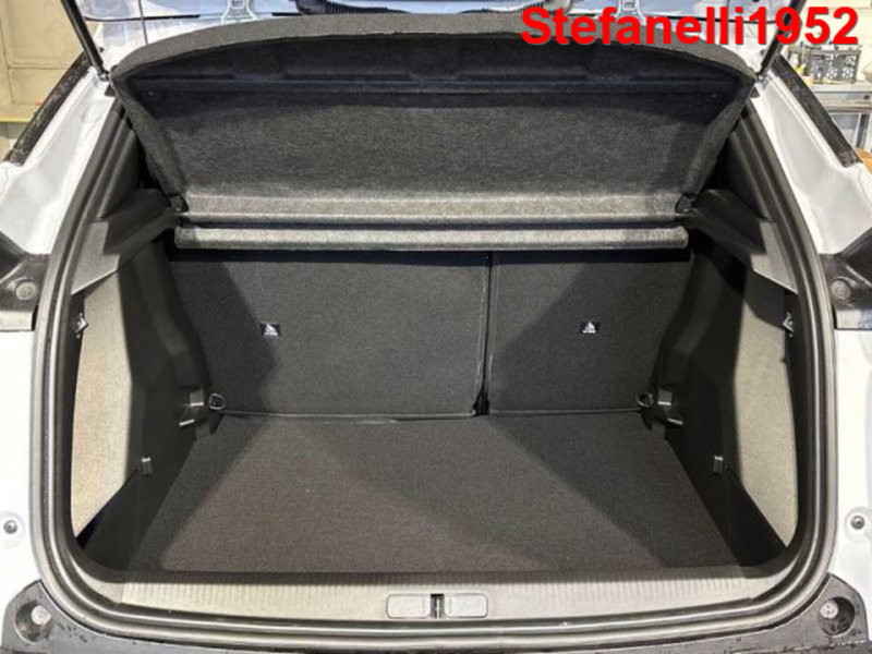 Peugeot 2008 nuova a Bologna (7)