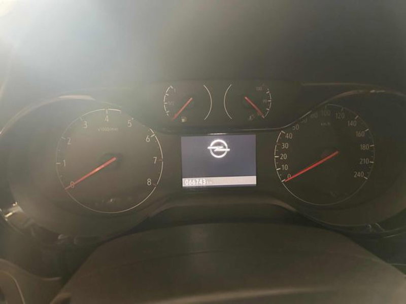 Opel Corsa usata a Vercelli (11)