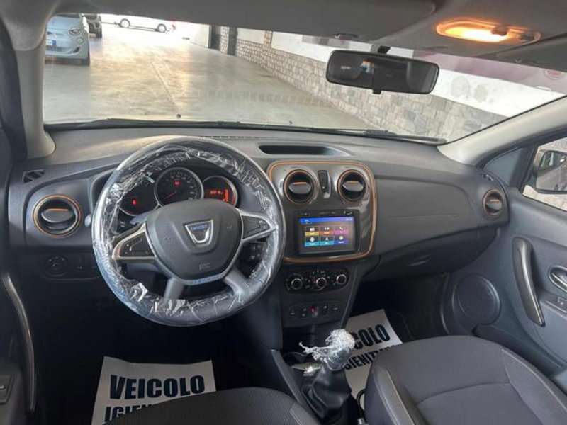 Dacia Sandero usata a Vercelli (11)