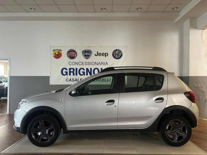 Dacia Sandero usata a Vercelli (19)