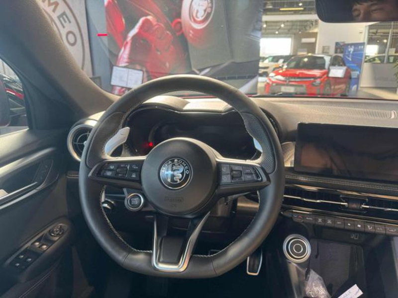 Alfa Romeo Tonale nuova a Vercelli (12)