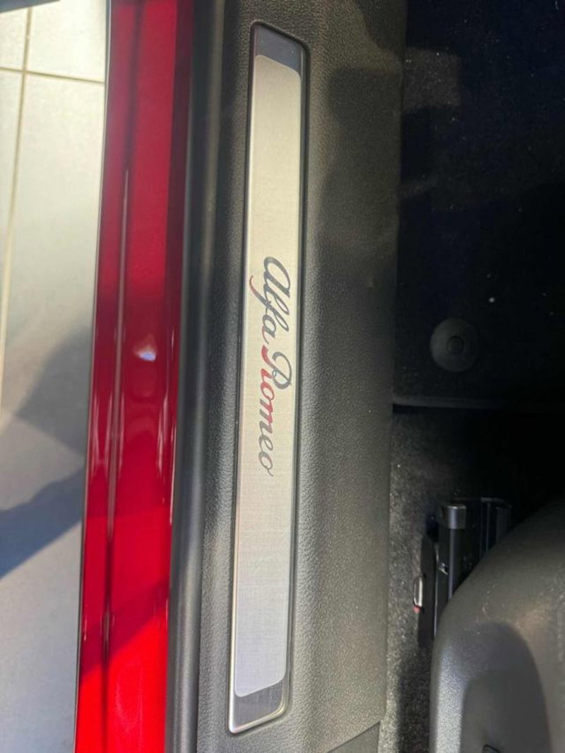 Alfa Romeo Tonale nuova a Vercelli (15)