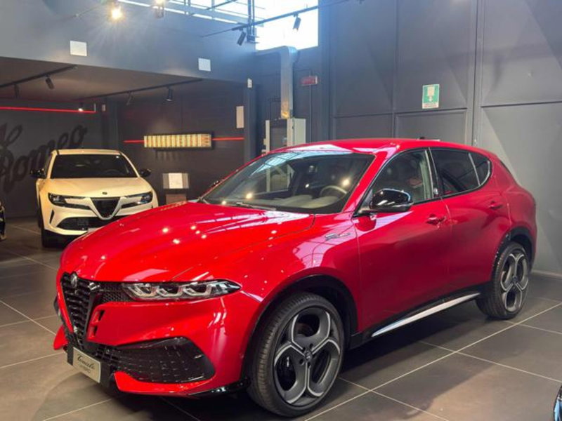 Alfa Romeo Tonale nuova a Vercelli (5)