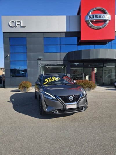 Nissan Qashqai 1.3 mhev Tekna 4wd 158cv xtronic del 2022 usata a Lucca