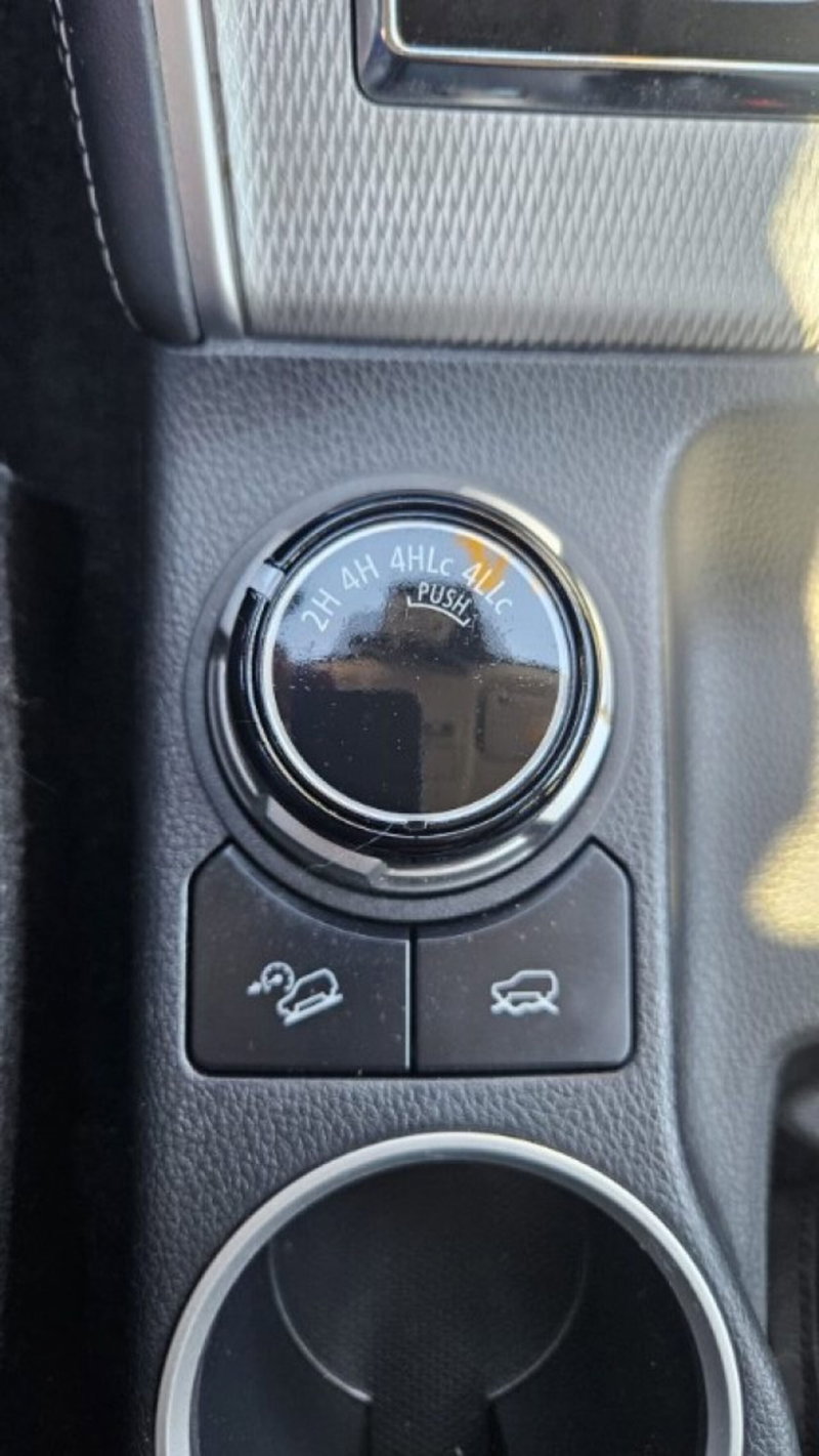 Mitsubishi L200 usata a Lucca (10)