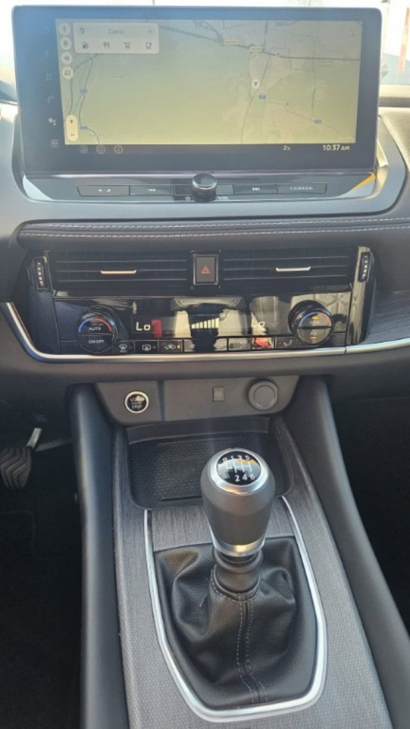 Nissan Qashqai nuova a Lucca (13)