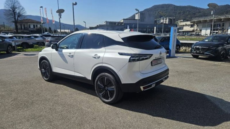 Nissan Qashqai nuova a Lucca (6)