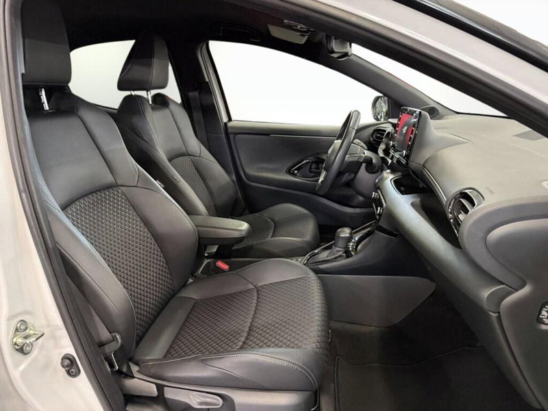 Toyota Yaris Cross usata a Monza e Brianza (10)