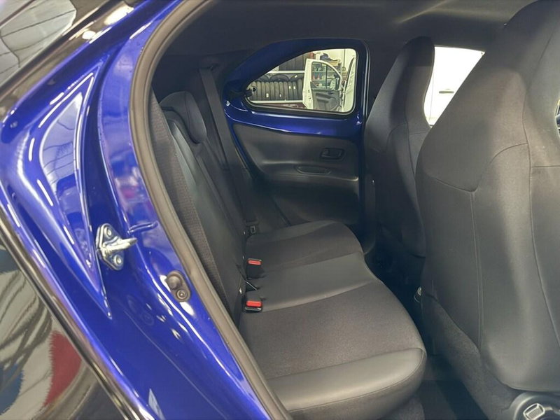 Toyota Aygo X usata a Monza e Brianza (11)