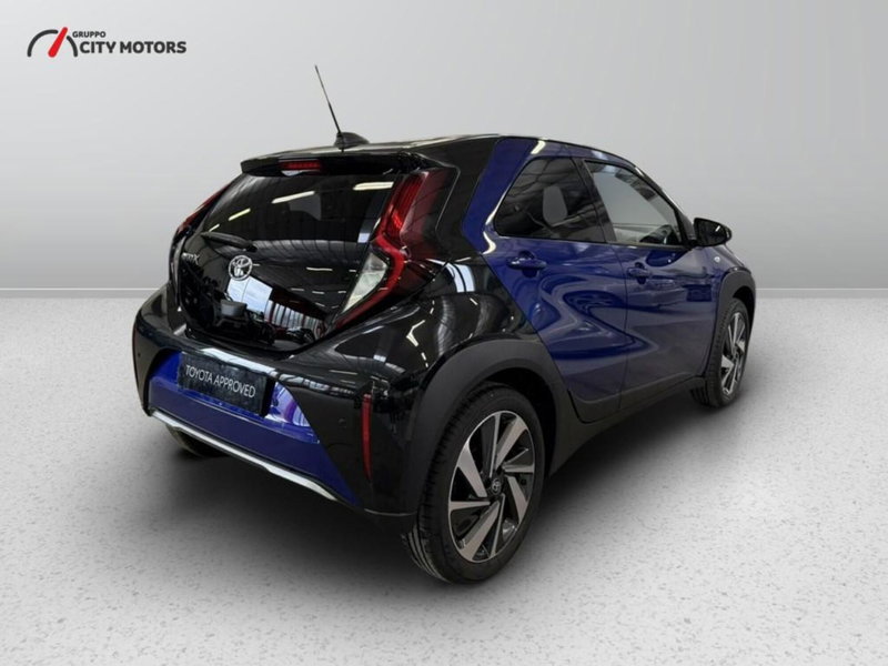 Toyota Aygo X usata a Monza e Brianza (7)