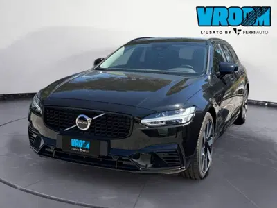 Volvo V90 T6 Recharge AWD Plug-in Hybrid R-design nuova a Tavagnacco