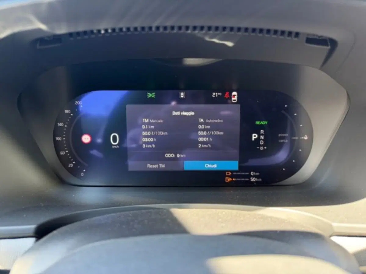 Volvo V90 nuova a Udine (11)