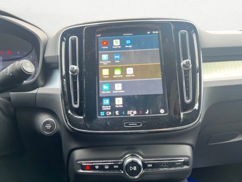 Volvo XC40 usata a Udine (9)