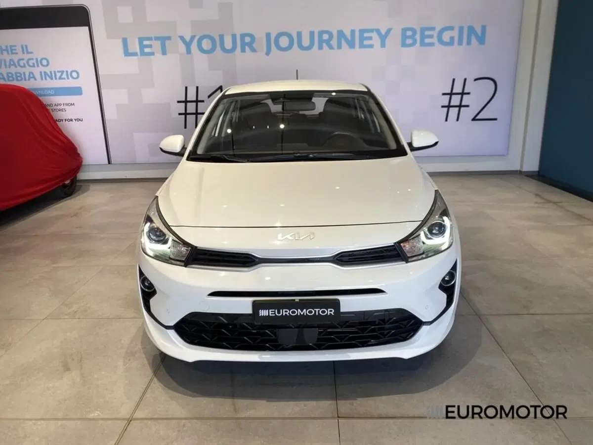 Kia Rio usata a Bari (2)