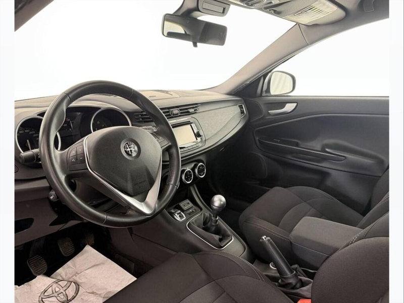 Alfa Romeo Giulietta usata a Monza e Brianza (11)