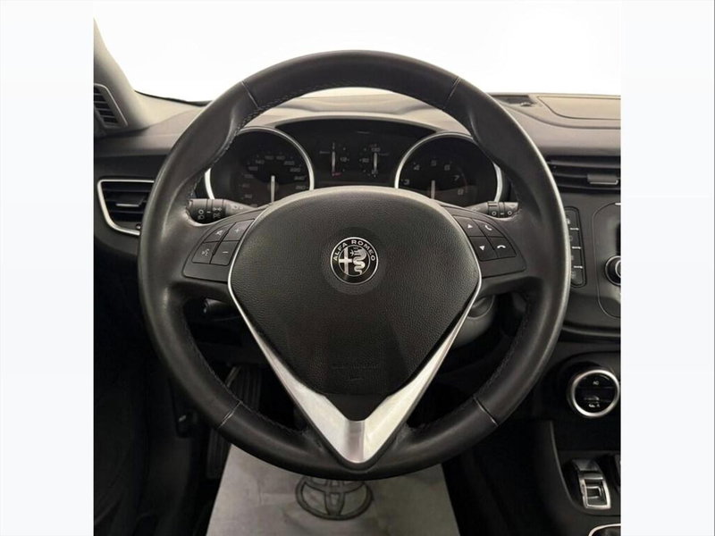 Alfa Romeo Giulietta usata a Monza e Brianza (7)