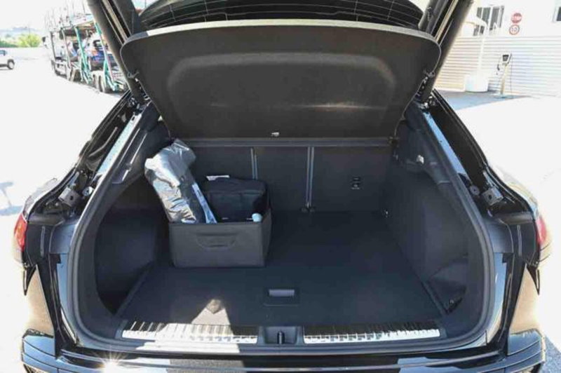 Audi Q3 Sportback nuova a Torino (5)