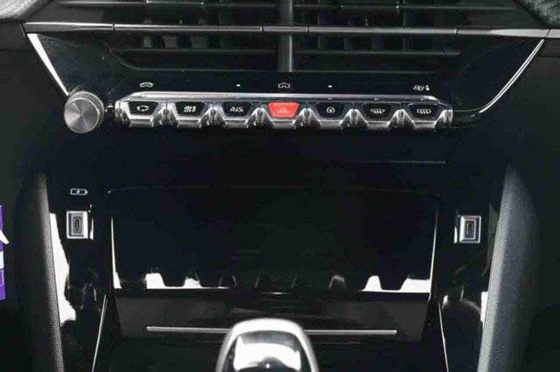 Peugeot 2008 usata a Torino (18)