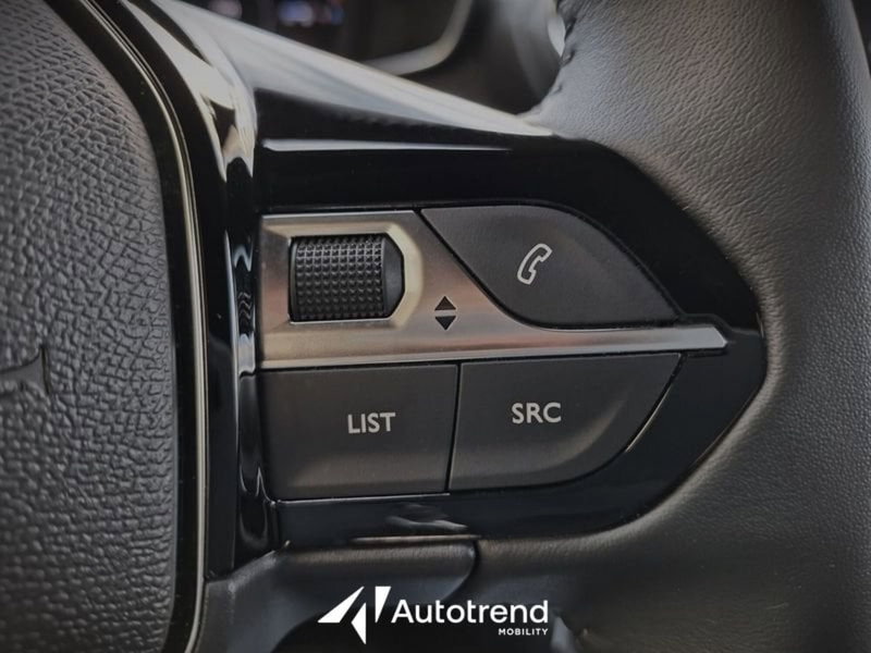 Peugeot 2008 usata a Lecce (11)