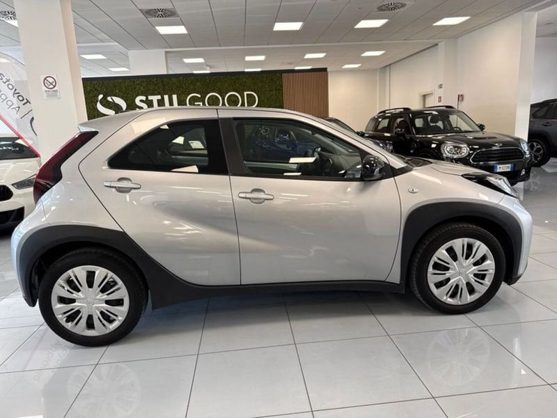 Toyota Aygo X usata a Prato (5)