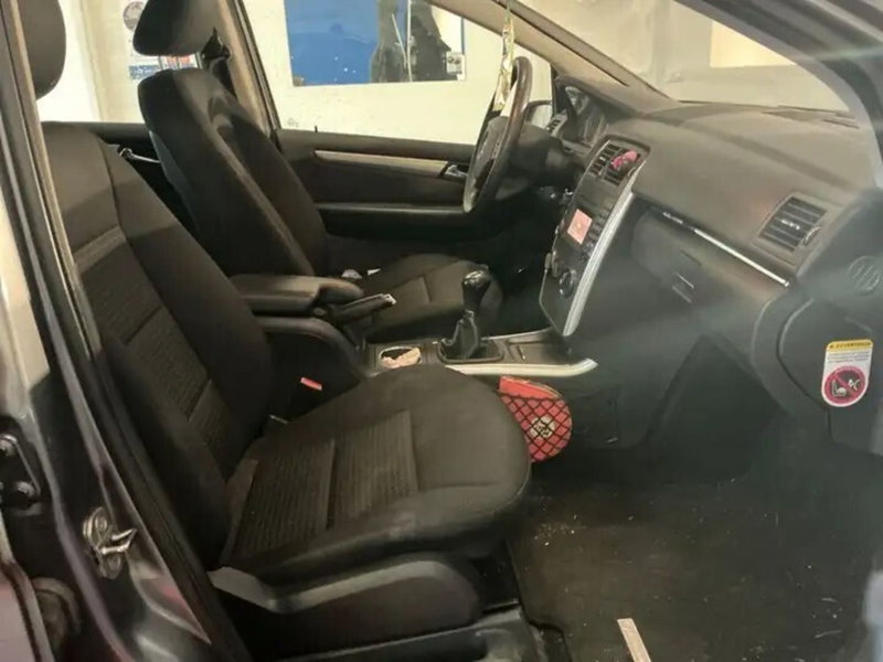 Mercedes-Benz Classe B usata a Cosenza (4)