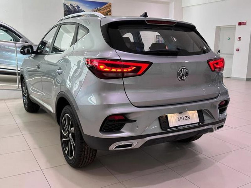 Mg ZS usata a Varese (2)