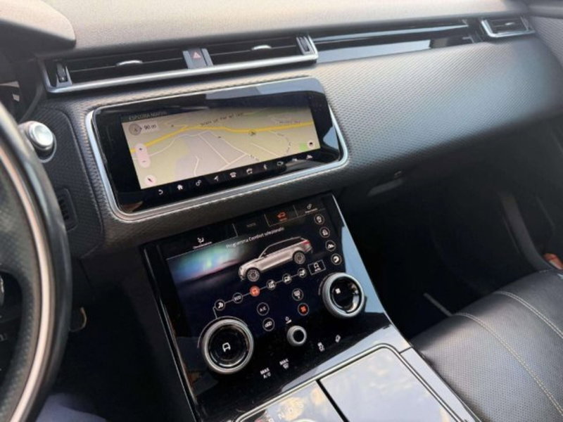 Land Rover Range Rover Velar usata a Siena (13)