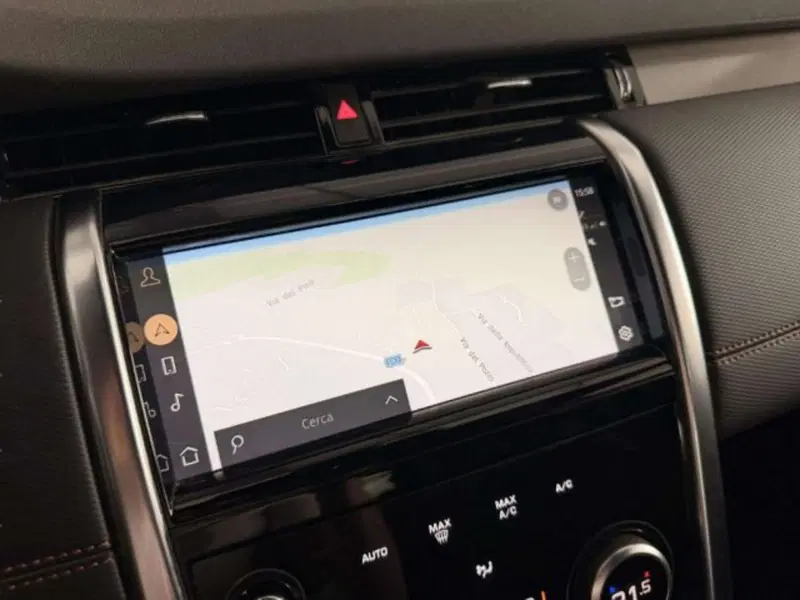 Land Rover Discovery Sport usata a Siena (12)