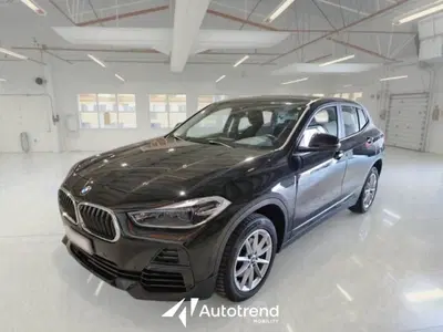 BMW X2 sDrive18d Business-X del 2022 usata a Bari